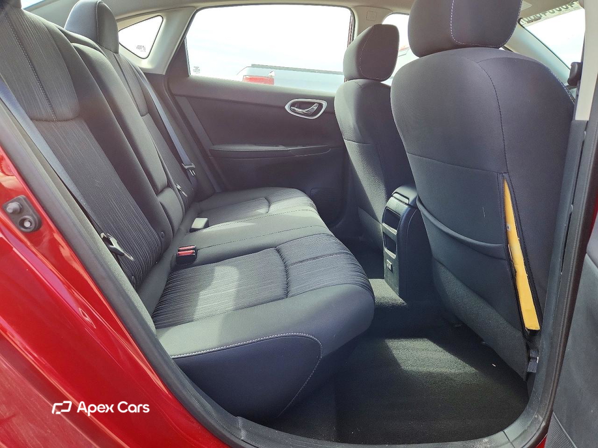 Nissan Sentra 2018