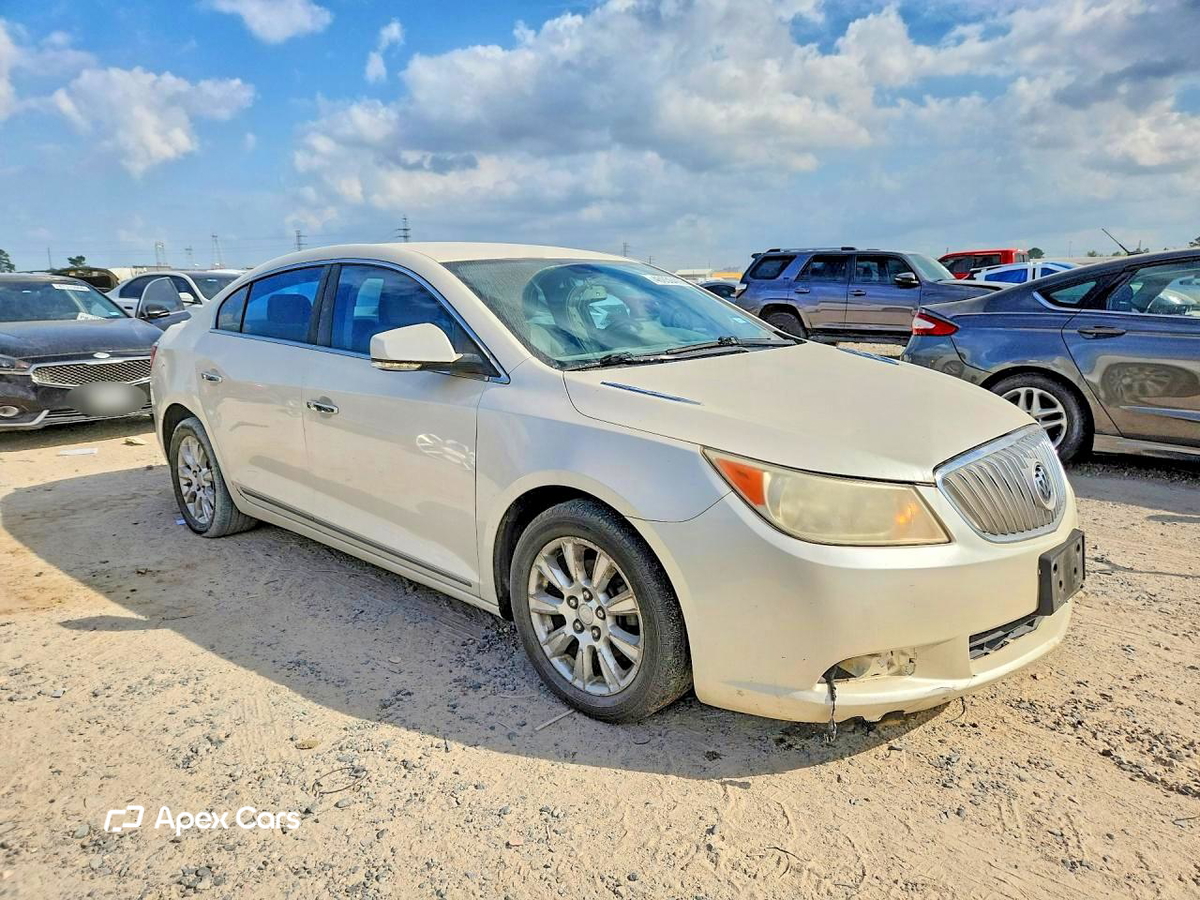 Buick LaCrosse 2012