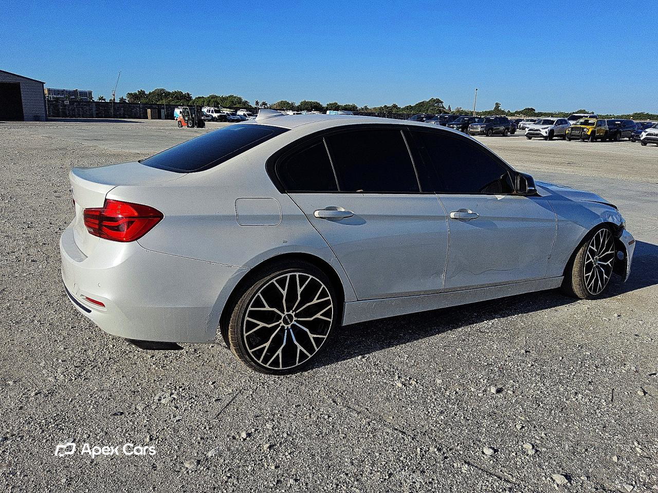 BMW Series 3 2016