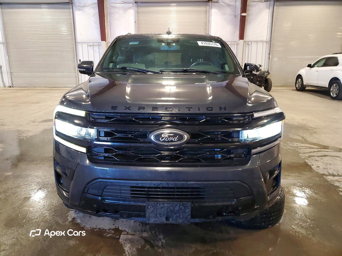 Ford Expedition 2022