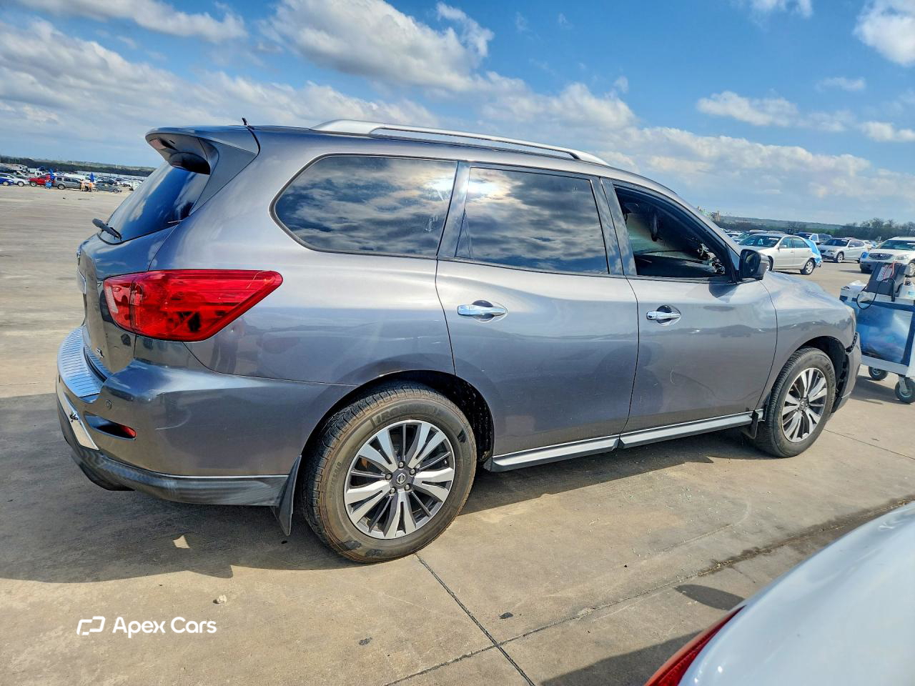 Nissan Pathfinder 2017
