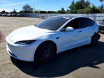 Tesla Model 3 2025