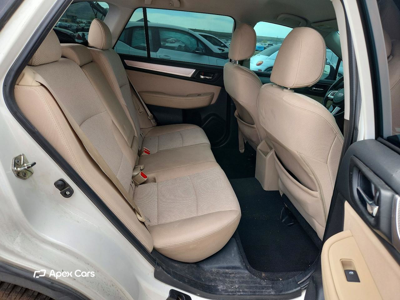 Subaru Outback 2015