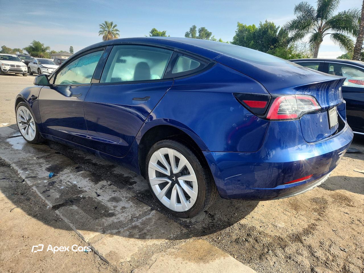 Tesla Model 3 2022
