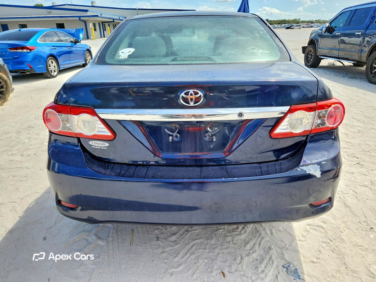 Toyota Corolla 2012