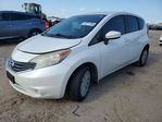 Nissan Versa 2015