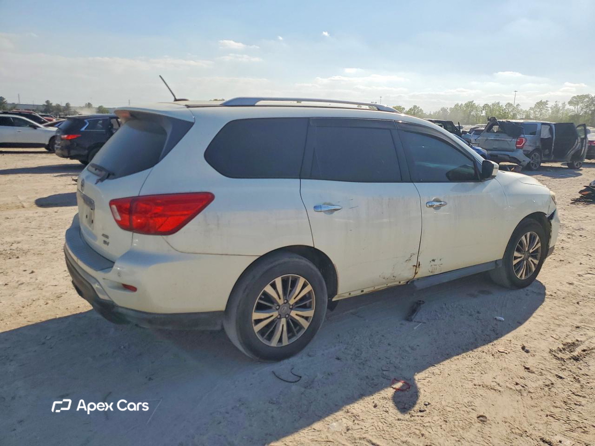 Nissan Pathfinder 2018