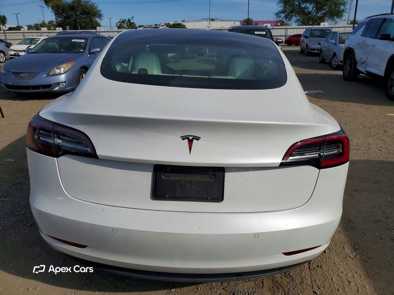 Tesla Model 3 2020