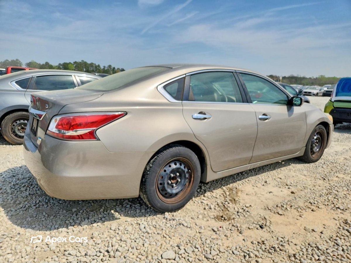 Nissan Altima 2014