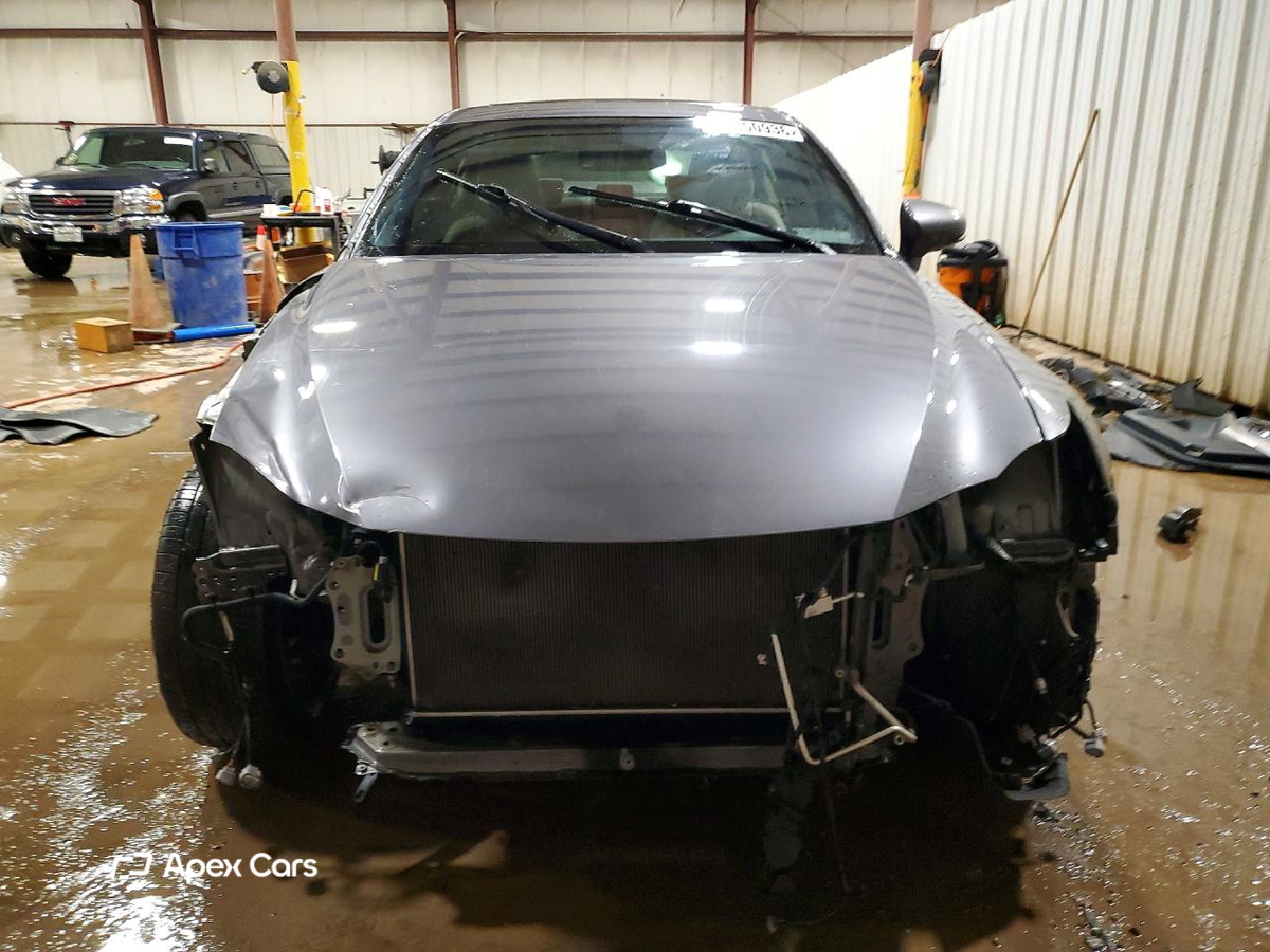 Lexus IS 2016