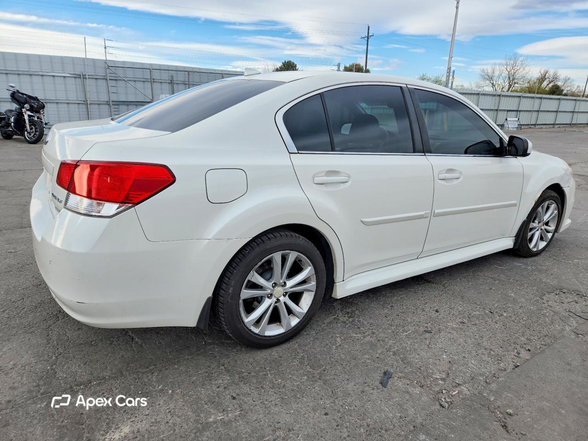 Subaru Legacy 2014