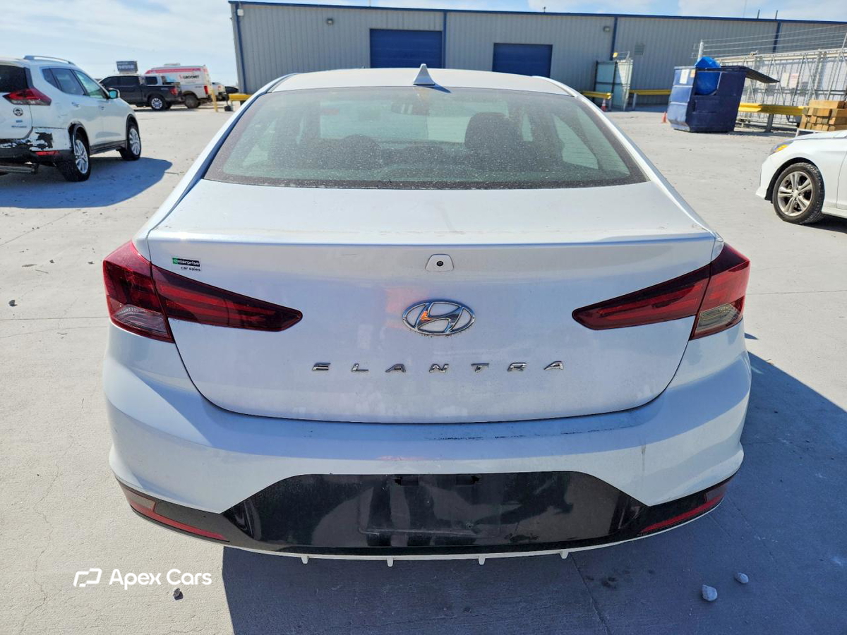 Hyundai Elantra 2019