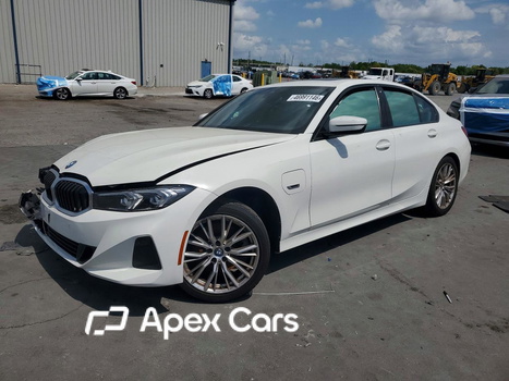 BMW Series 3 2023 - Image 1 of 12