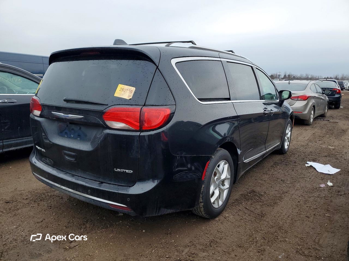 Chrysler Pacifica 2020