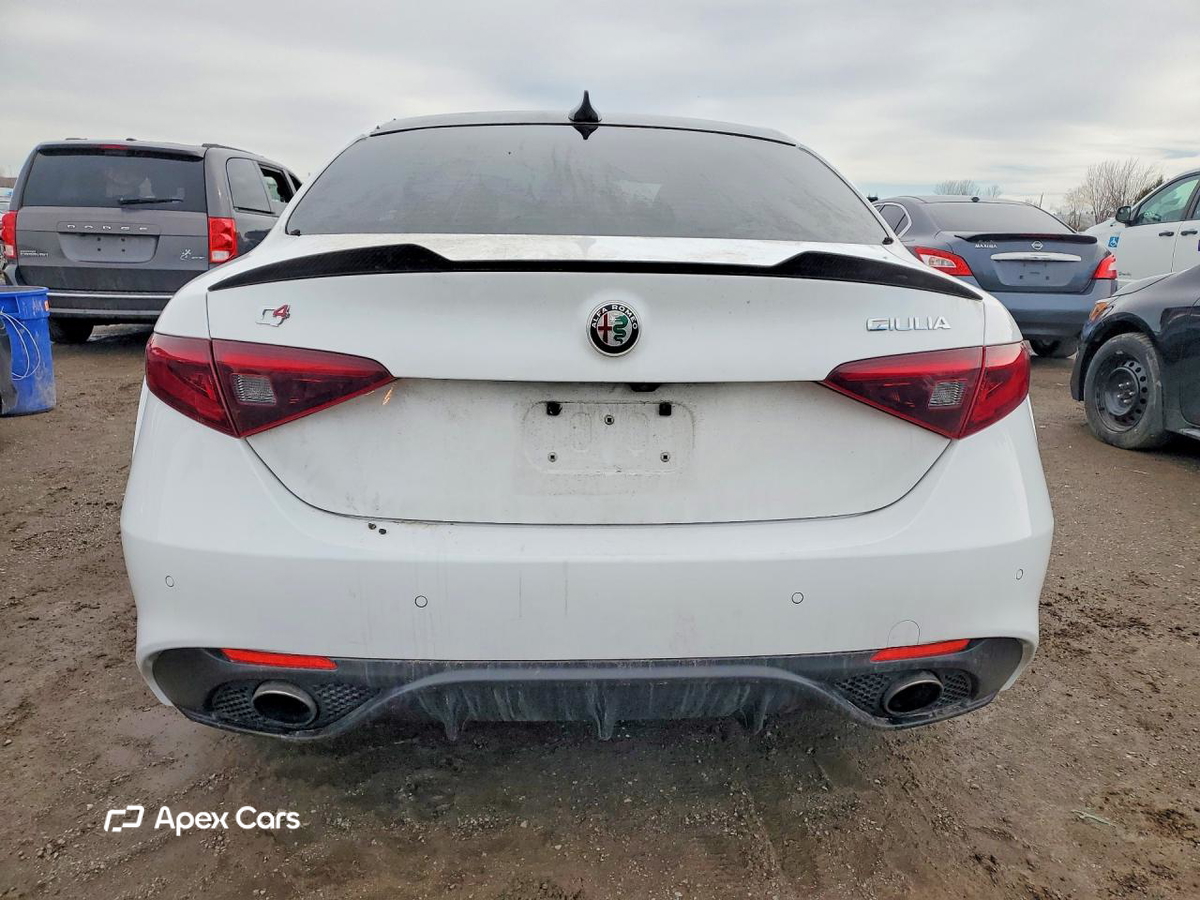 Alfa Romeo Giulia 2017