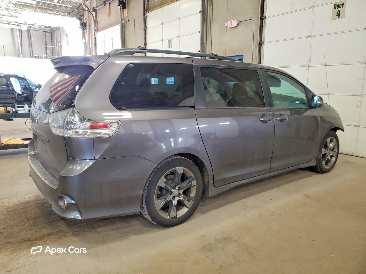 Toyota Sienna 2011