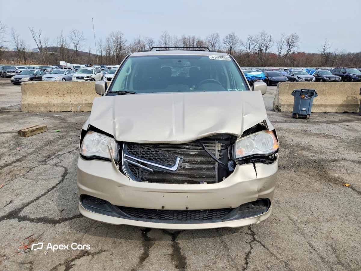 Dodge Caravan 2013