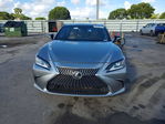 Lexus ES 2019