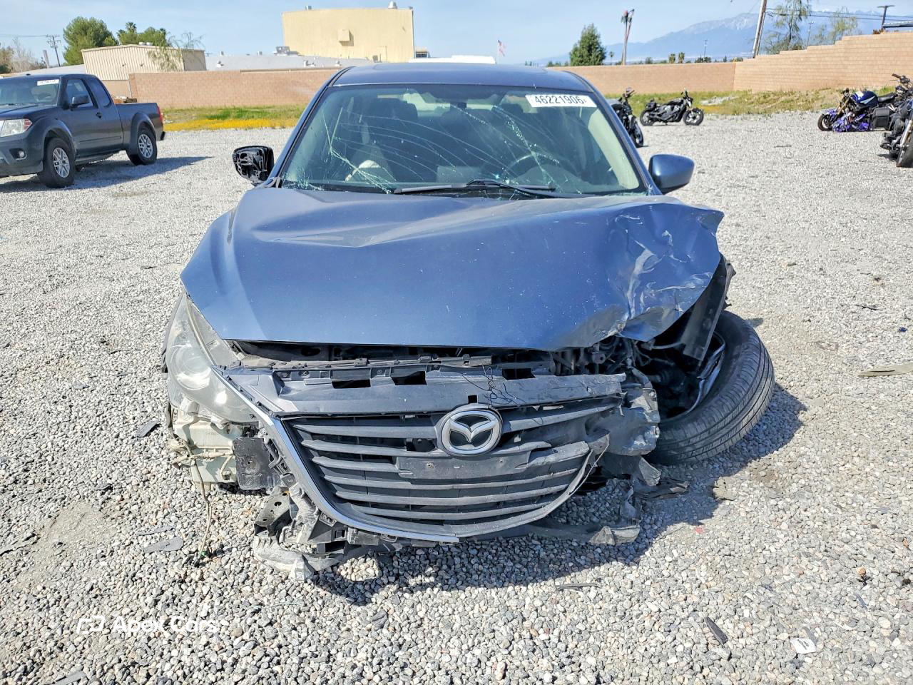 Mazda 3 2015