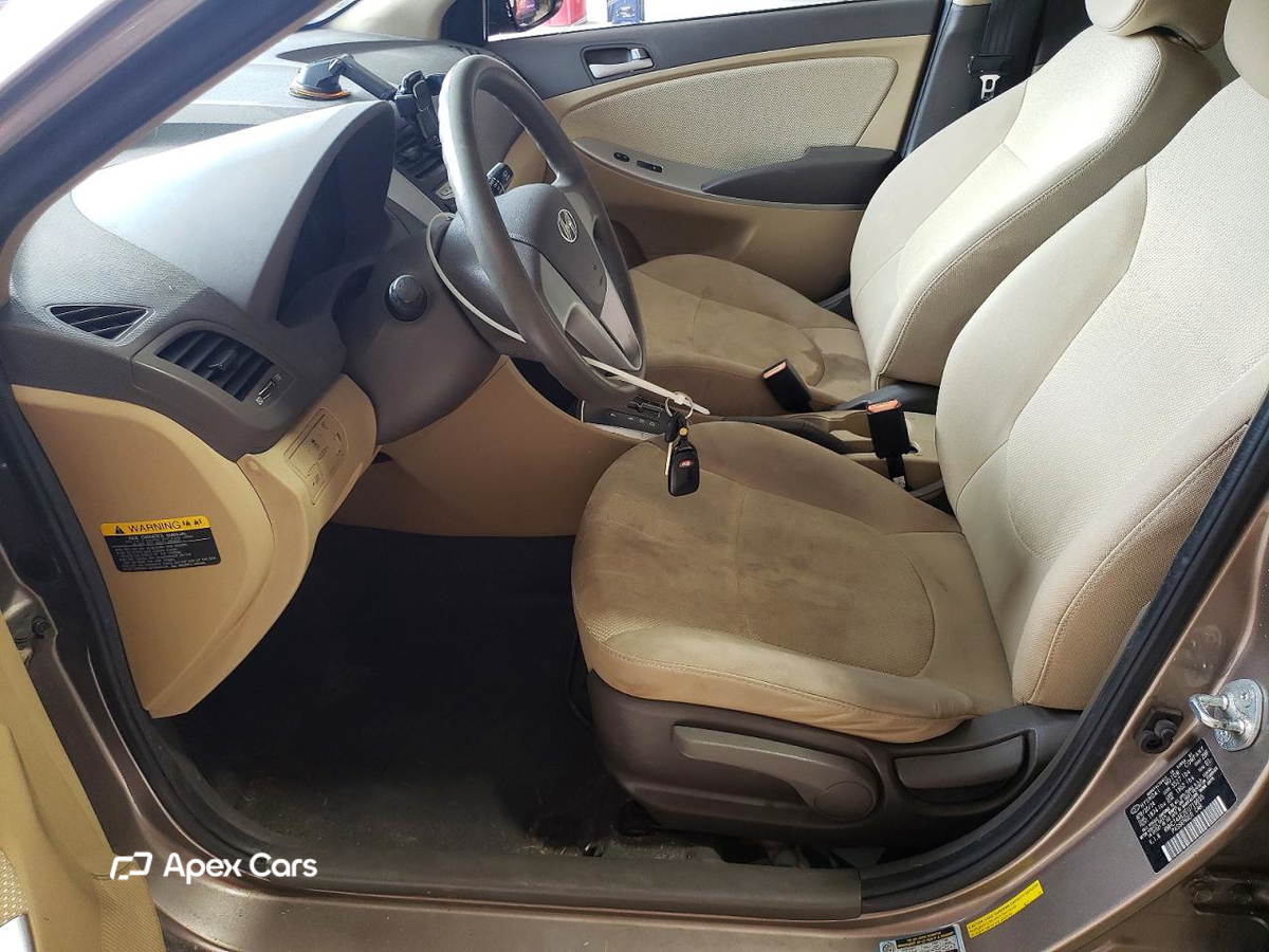 Hyundai Accent 2014