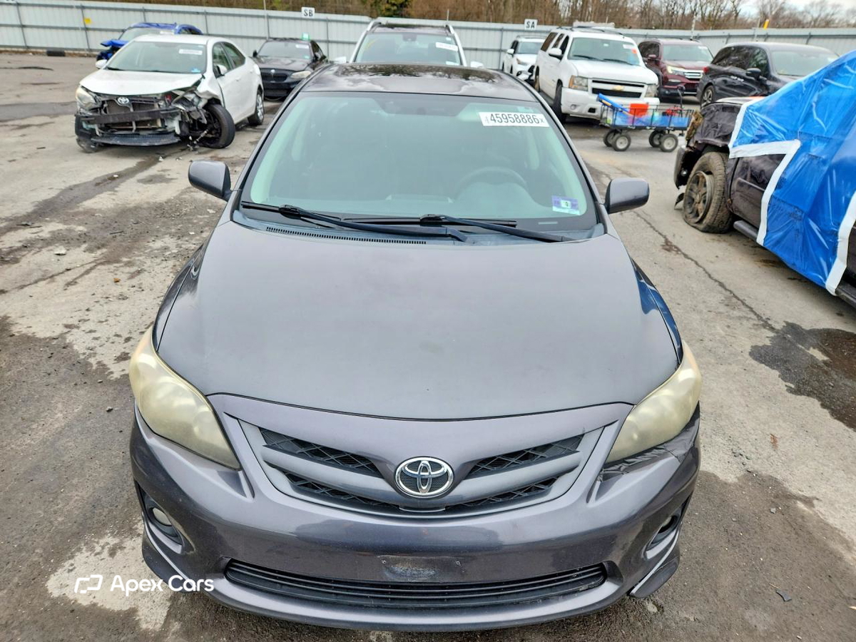 Toyota Corolla 2011