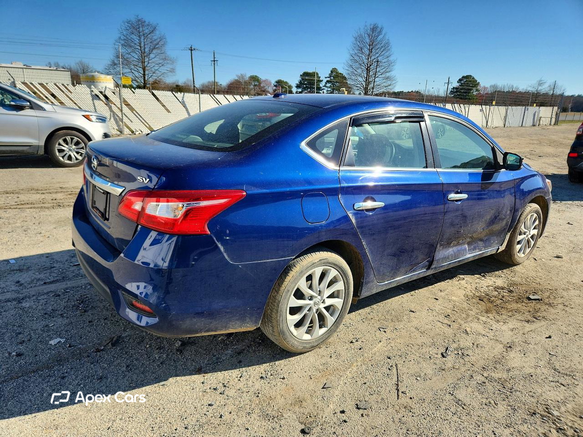 Nissan Sentra 2018