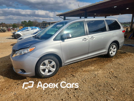 Toyota Sienna 2012 - Image 1 of 14