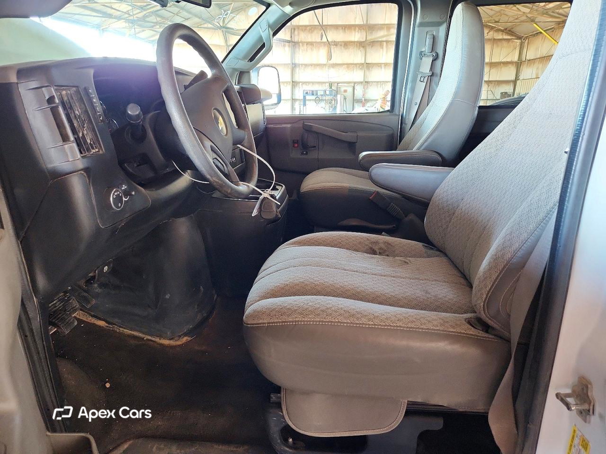 Chevrolet Express 2017