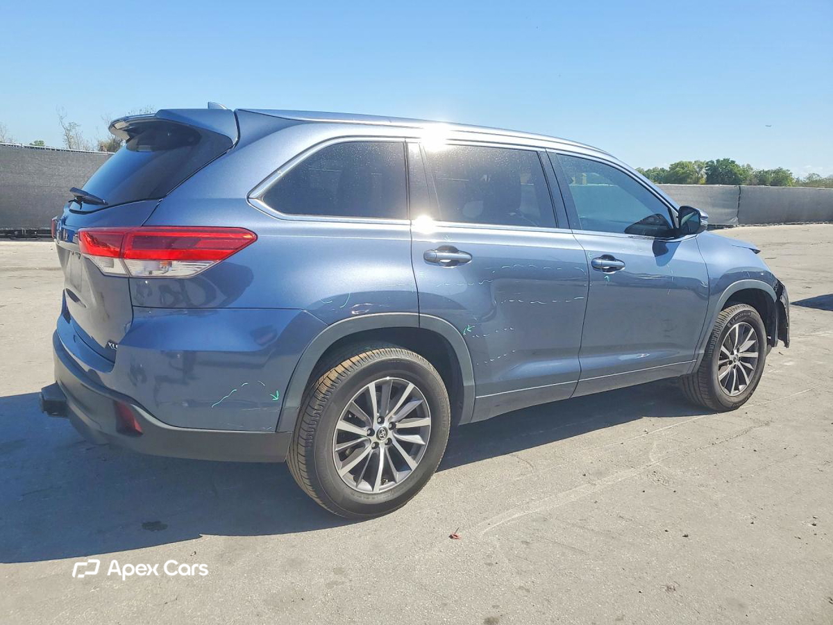 Toyota Highlander 2018