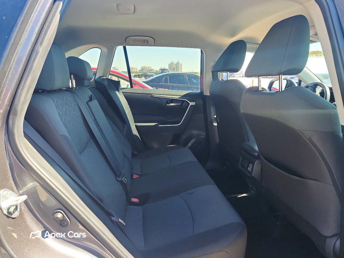 Toyota RAV 4 2024
