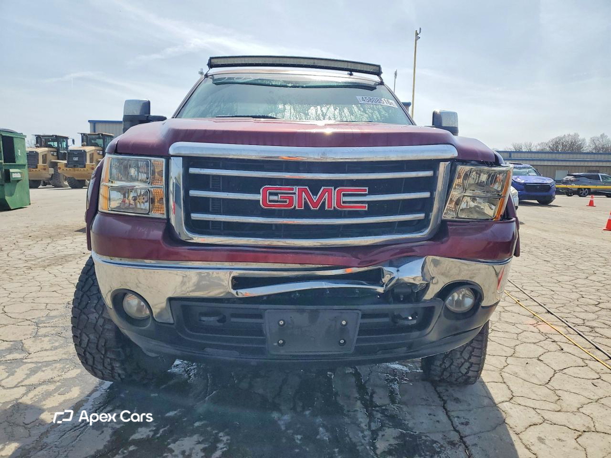 GMC Sierra 2013