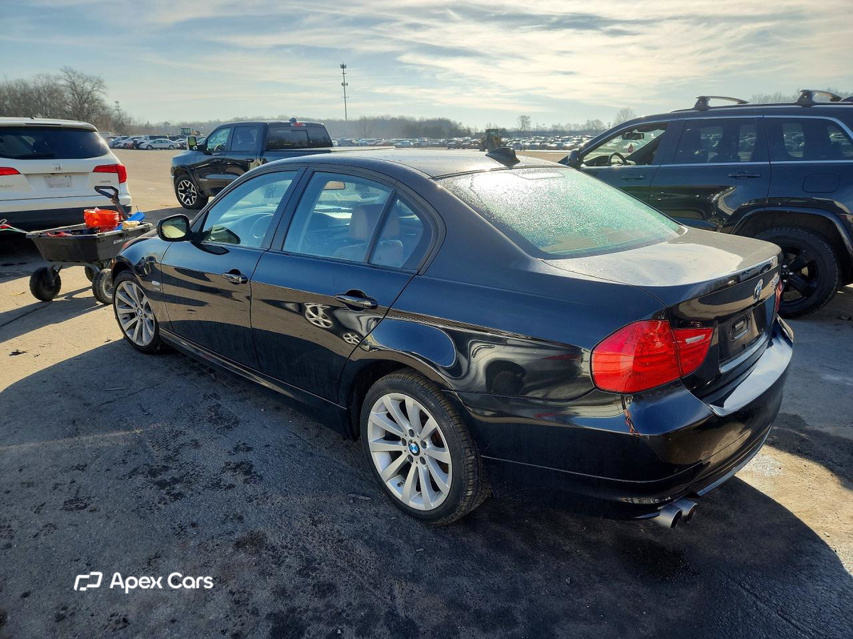 BMW Series 3 2011