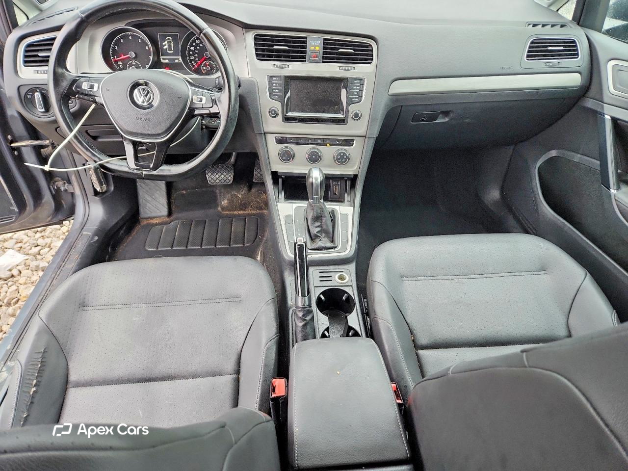 Volkswagen Golf 2015