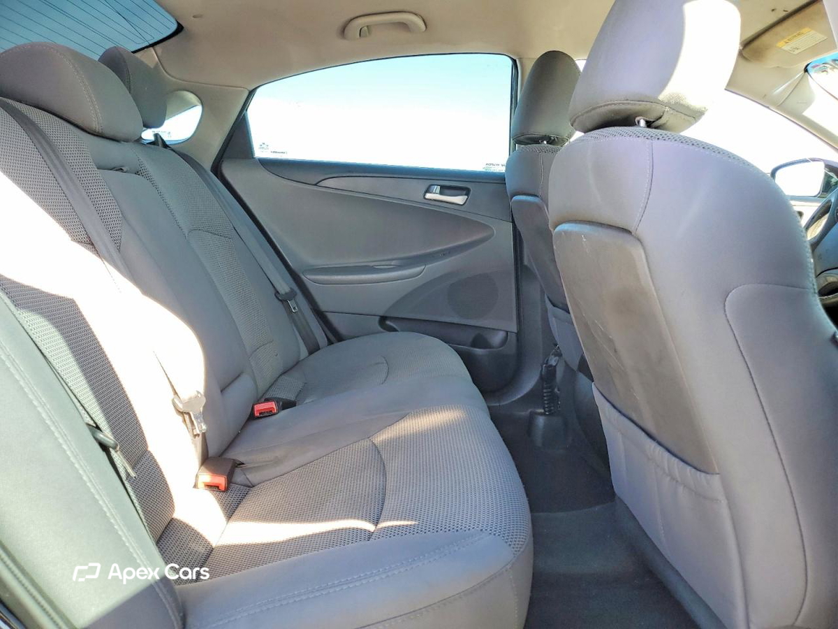 Hyundai Sonata 2013