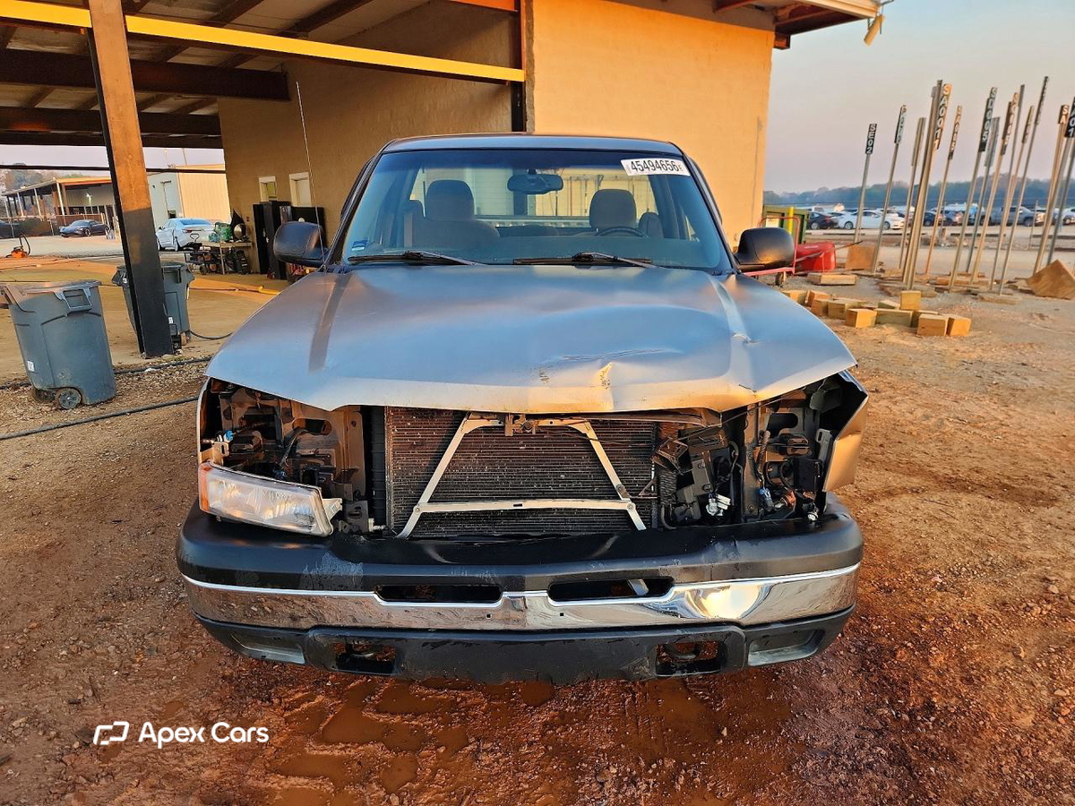 Chevrolet Silverado 2003
