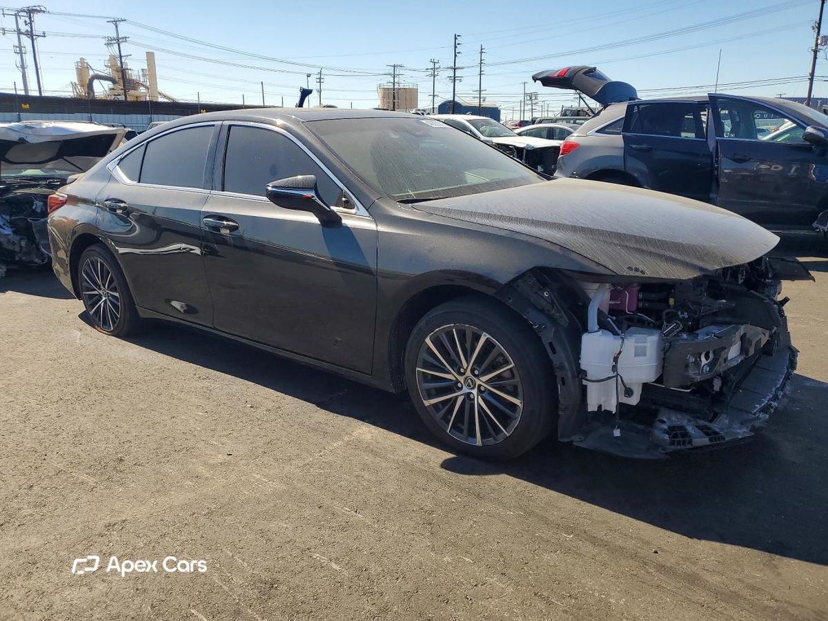 Lexus ES 2024
