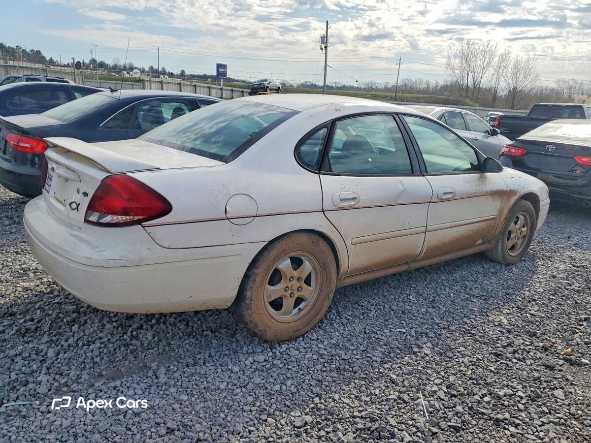 Ford Taurus 2005