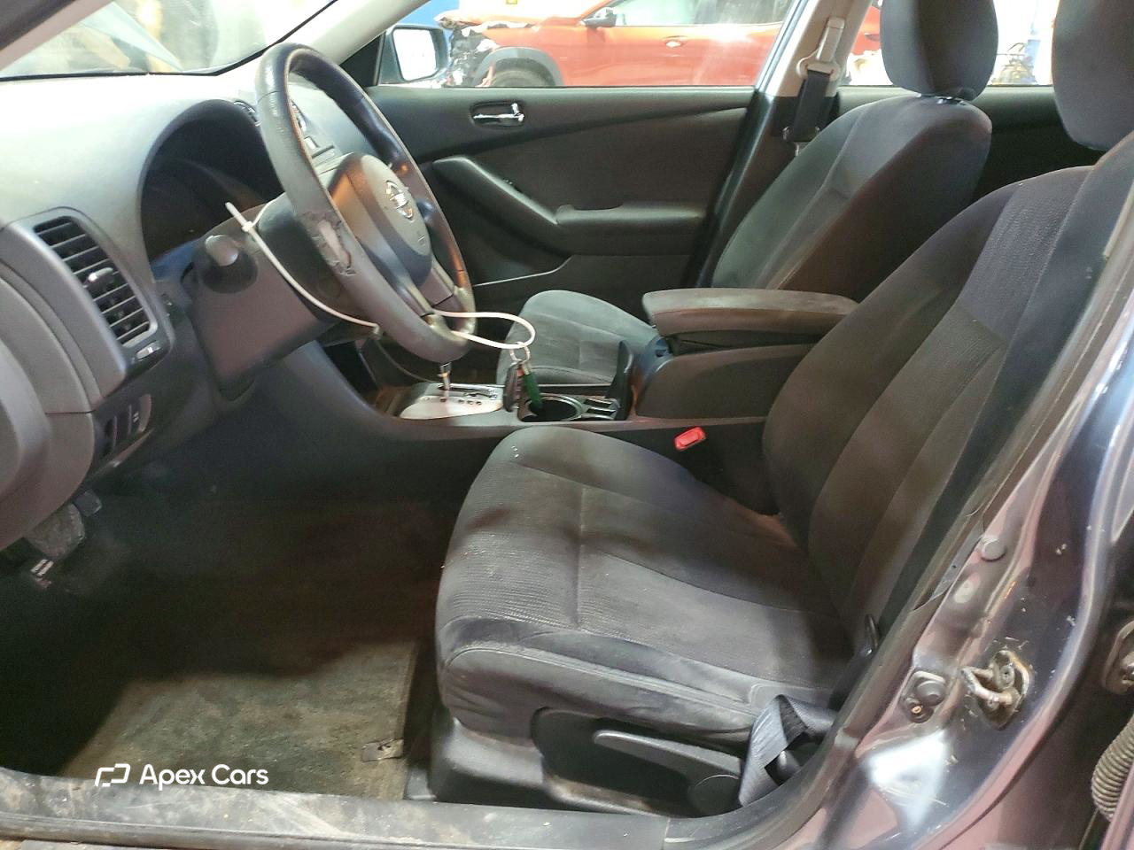 Nissan Altima 2010