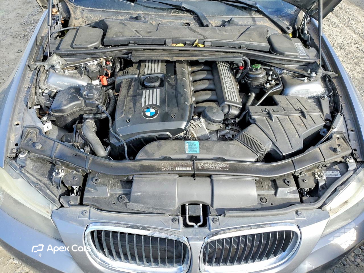 BMW Series 3 2011