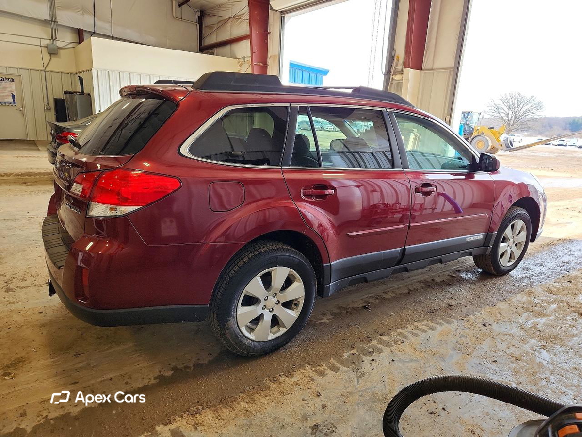Subaru Outback 2011