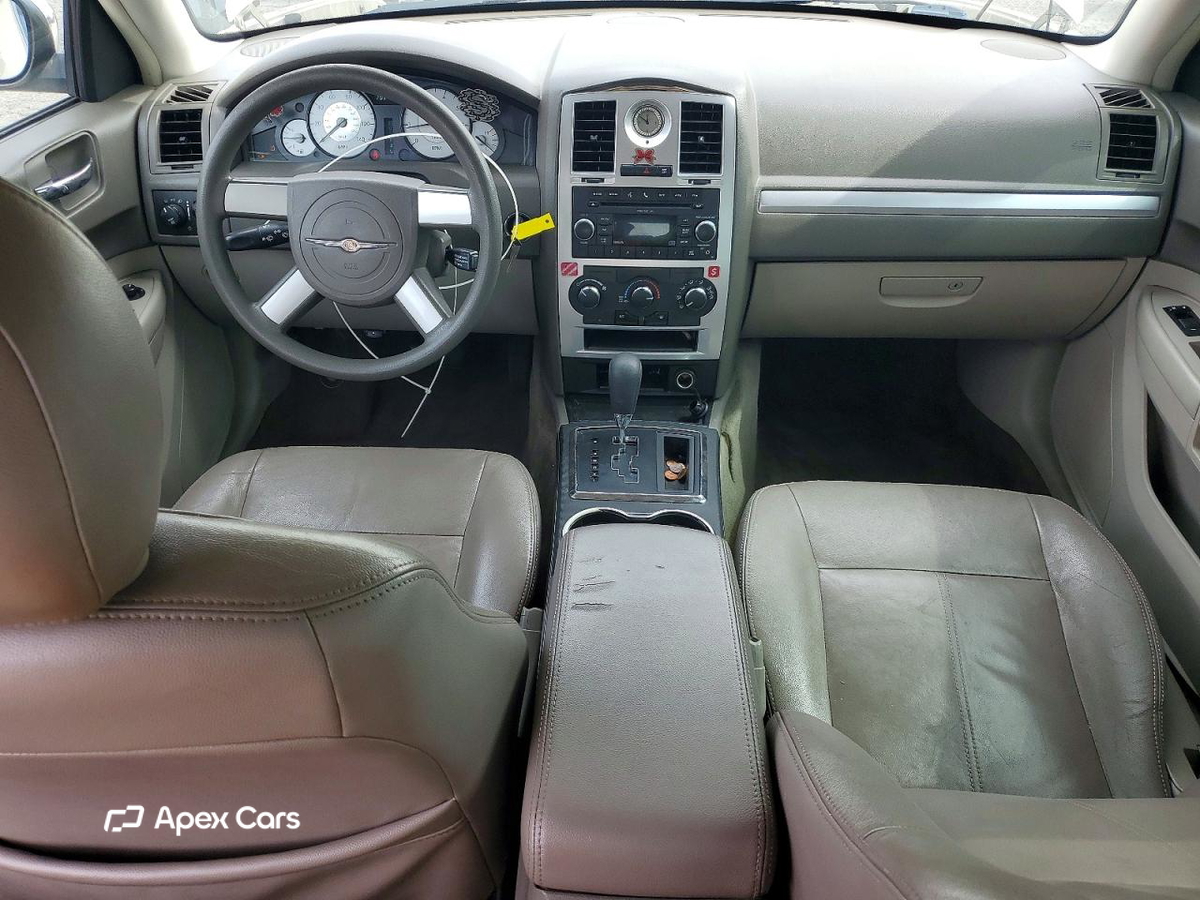 Chrysler 300 2010