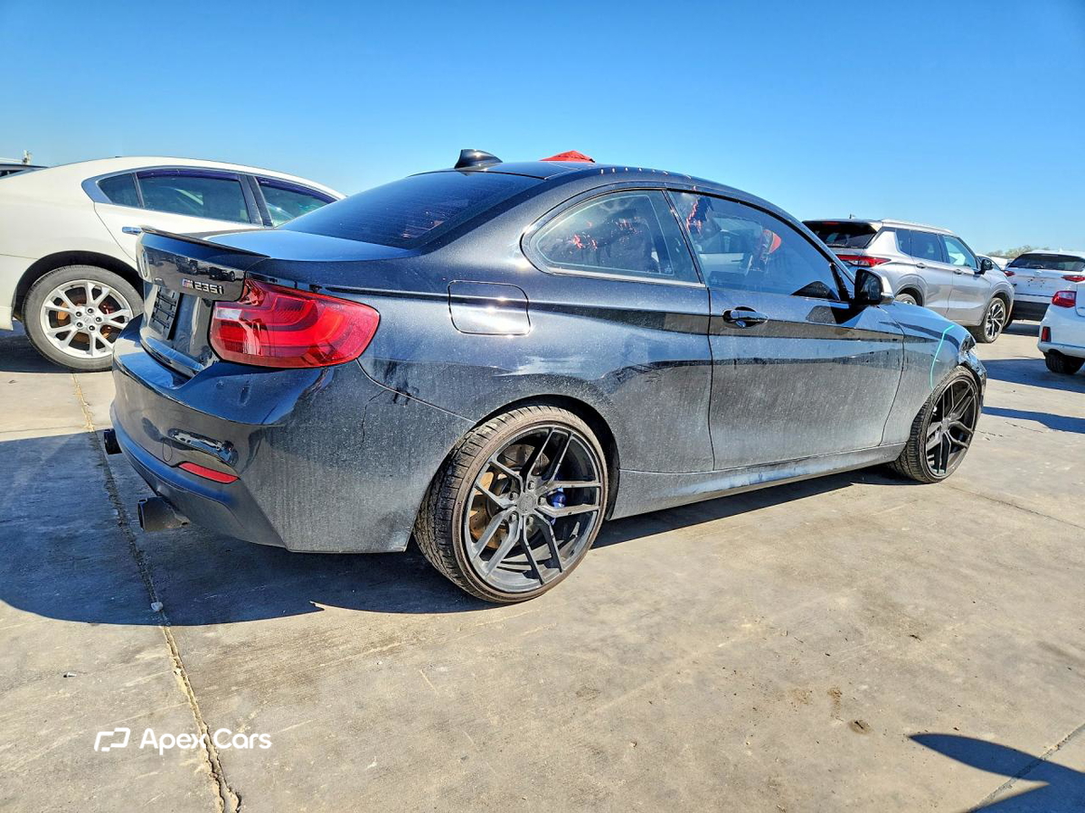 BMW M2 2016