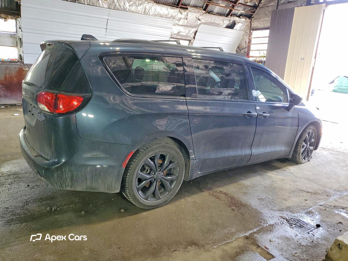 Chrysler Pacifica 2019
