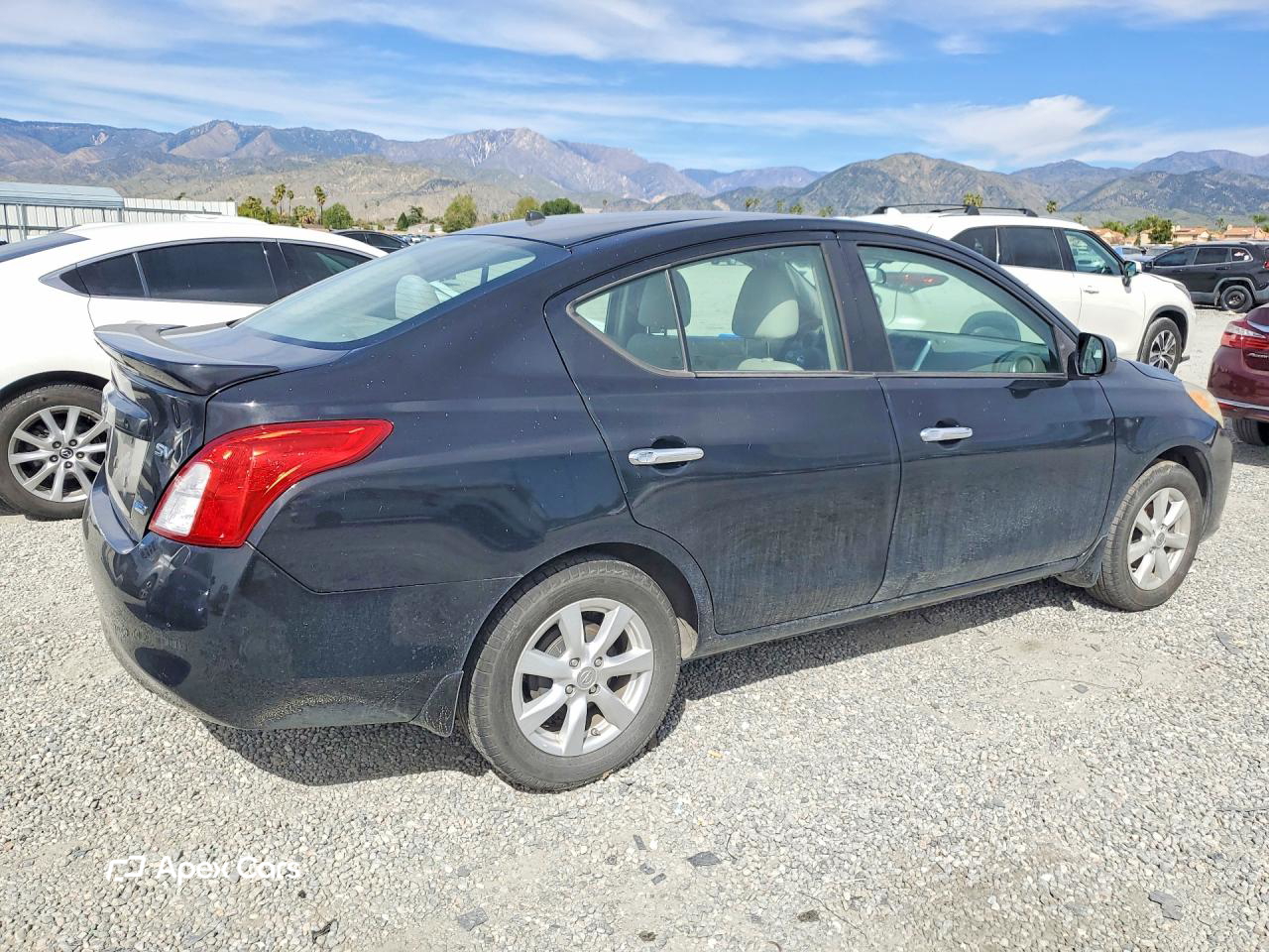 Nissan Versa 2014