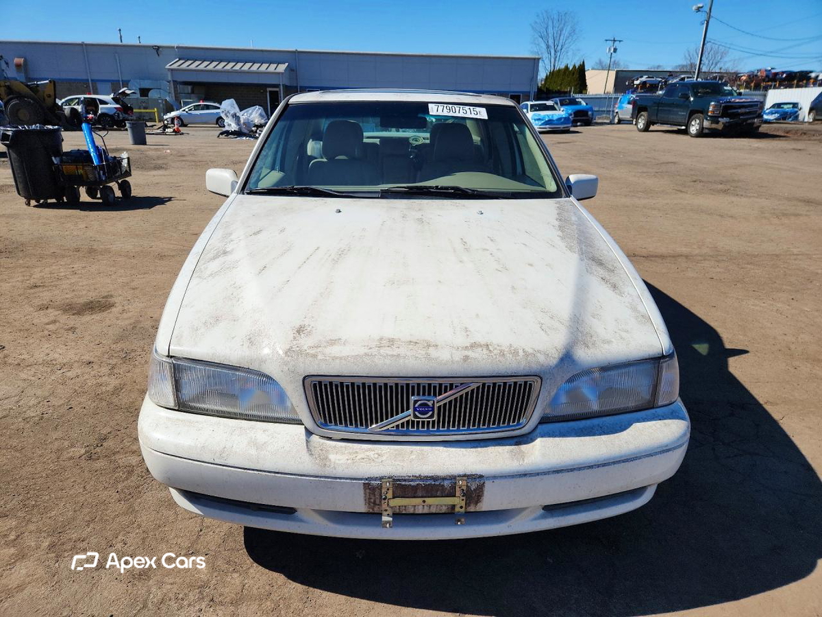 Volvo S70 2000