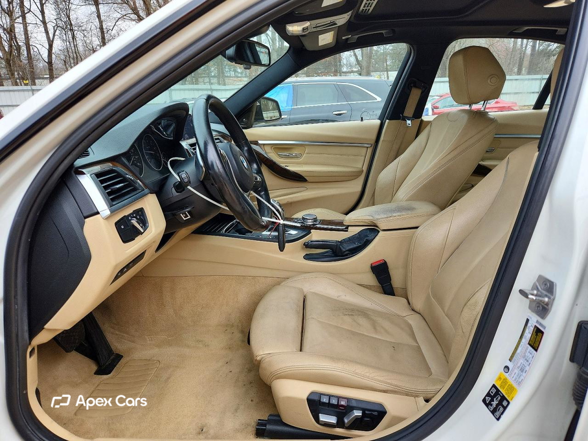 BMW Series 3 2016