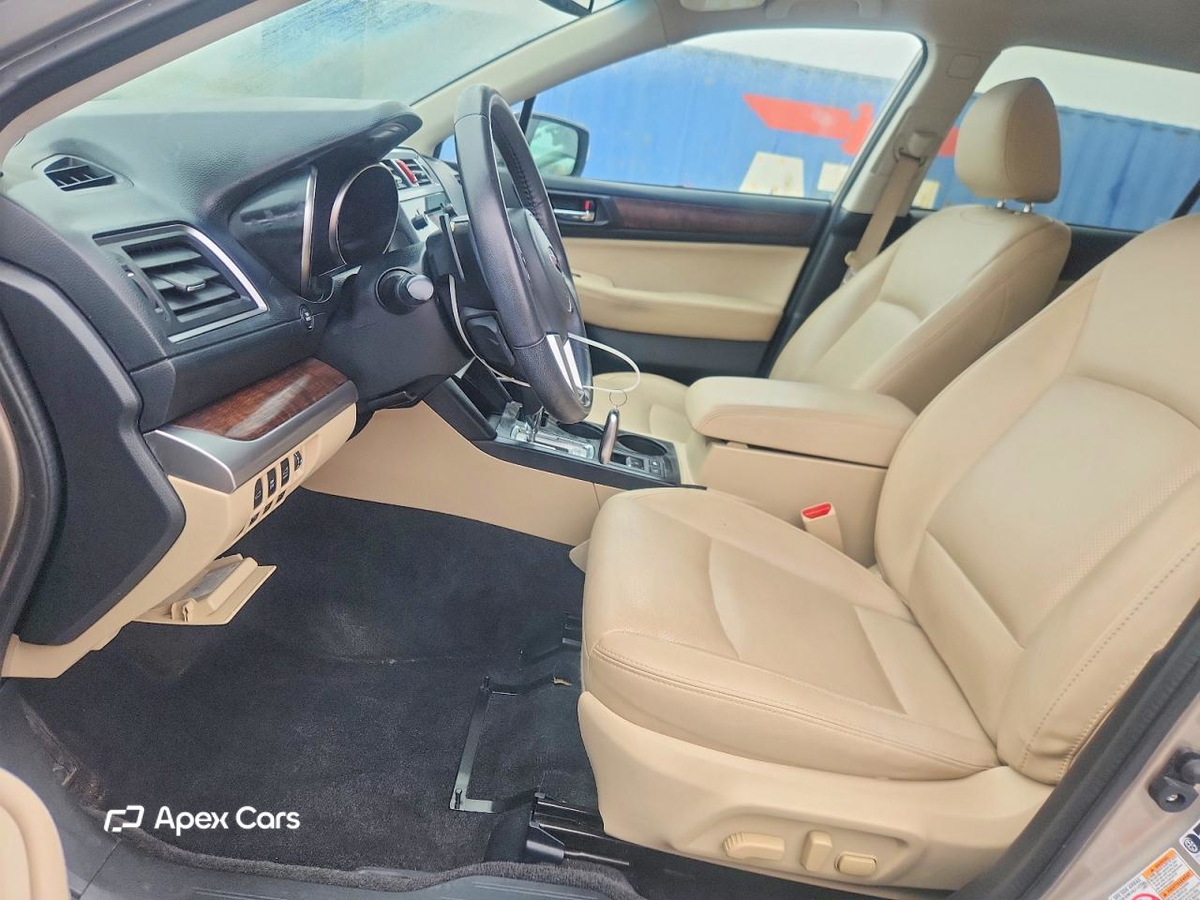 Subaru Outback 2015