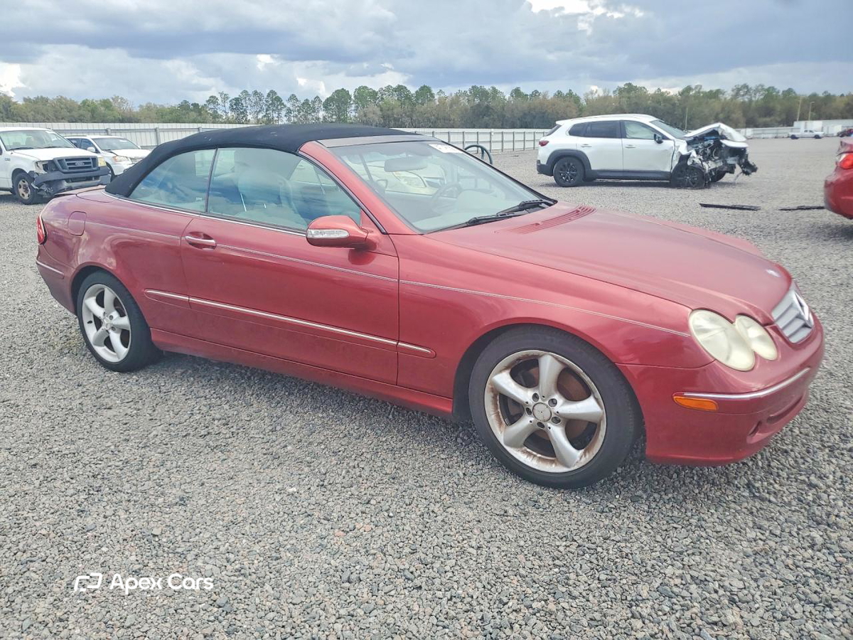 Mercedes-Benz  2005