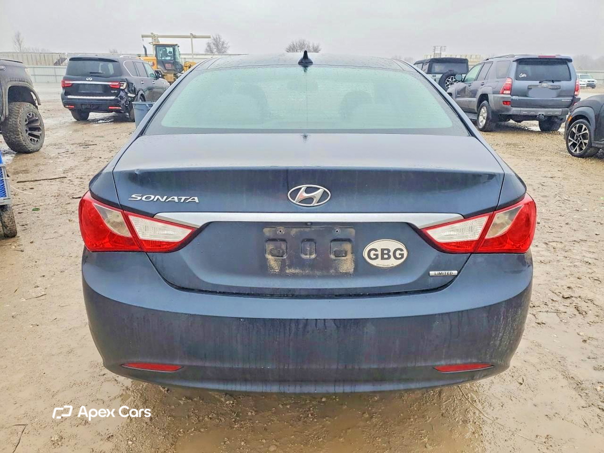 Hyundai Sonata 2013