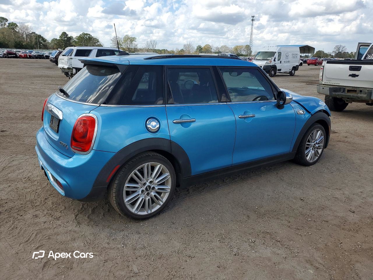 MINI Cooper 2015